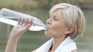 drinking water to lose weight