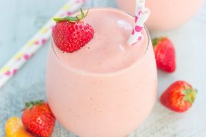 strawberry-peach-smoothie